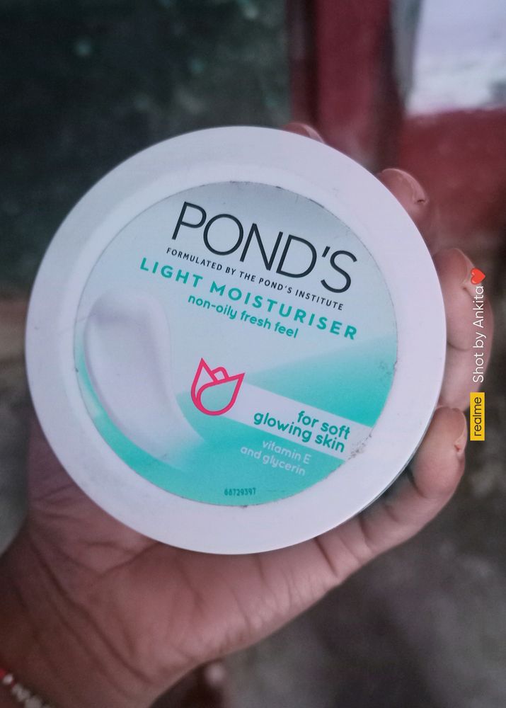 Ponds Moisturizer