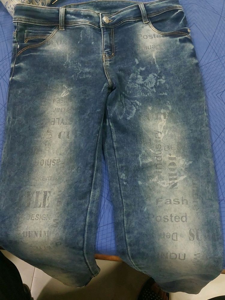 faded print jeans women
