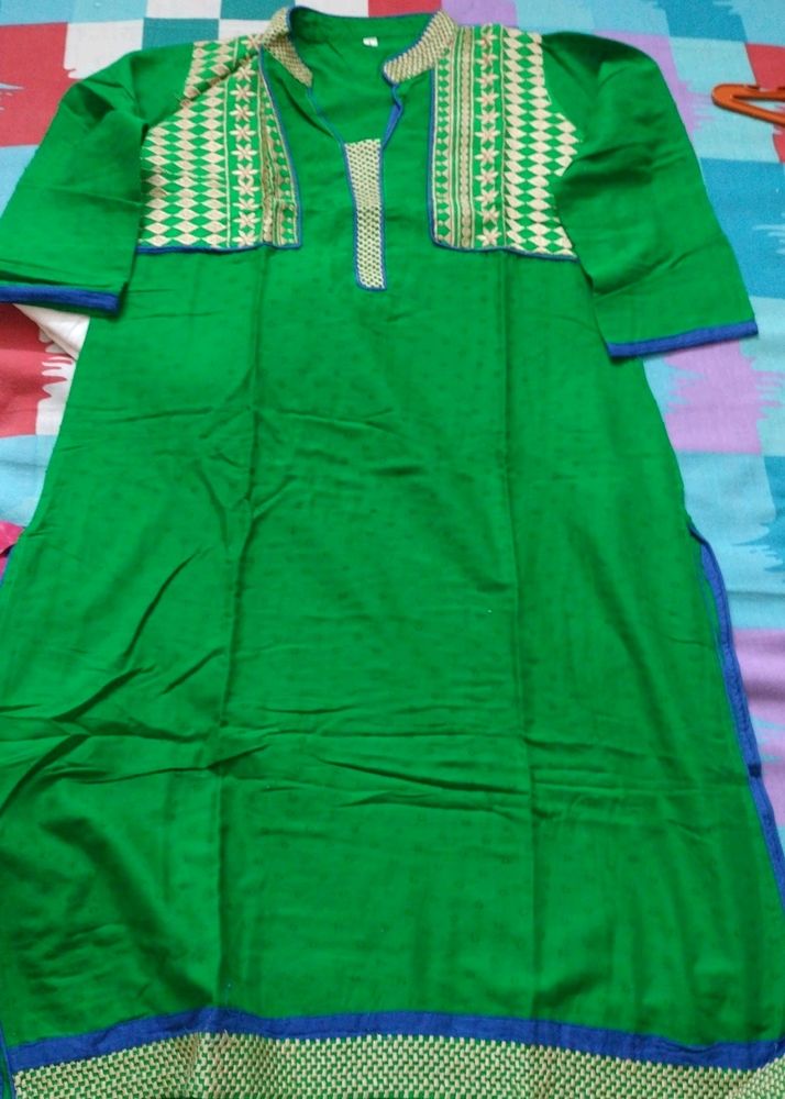 Kurta In Green Colour