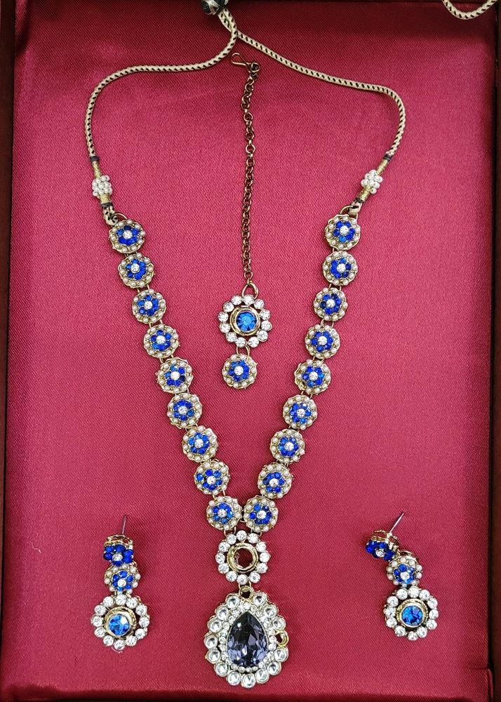 Blue And White Imitation Diamond Jewelry.