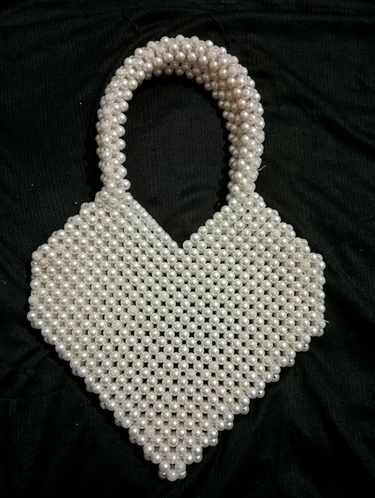 Fancy Handmade Heart-shaped Pearl Bag