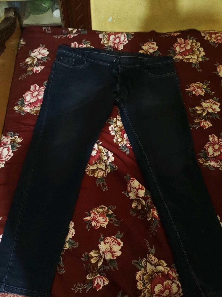 Likely New Jeans