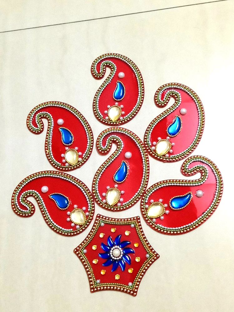 Acrylic Kundan Rangoli