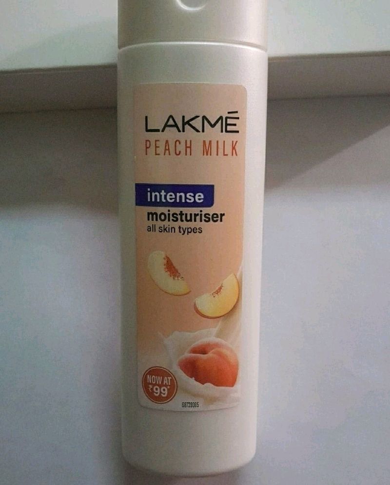 Lakme 🍑 Milk Moisturizer