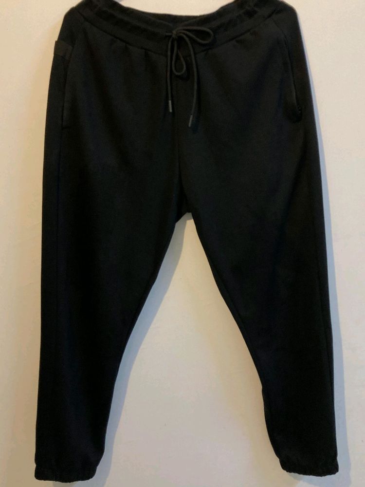 ZUDIO Men's Elastic Waist Jogger With Pockets.