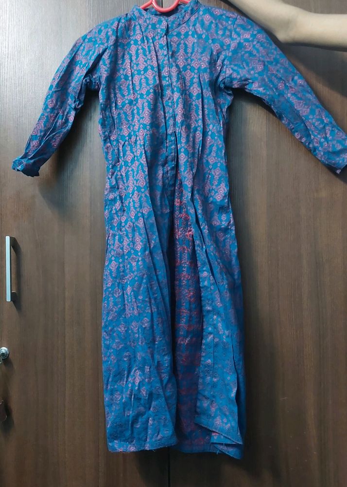 Front Slite Kurta You Can Also Wear This As Shrug