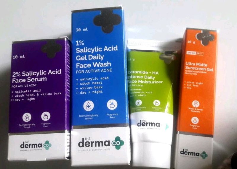 The Derma Co Combo Of 4