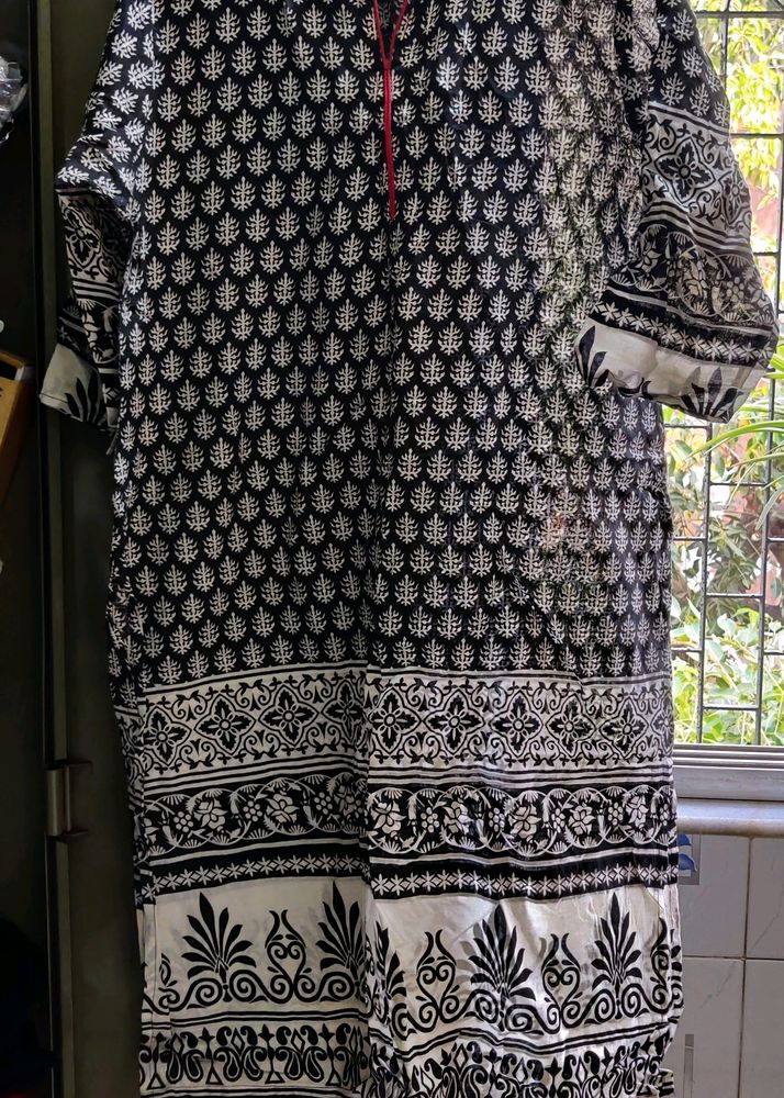 Black And White Regular Kurta