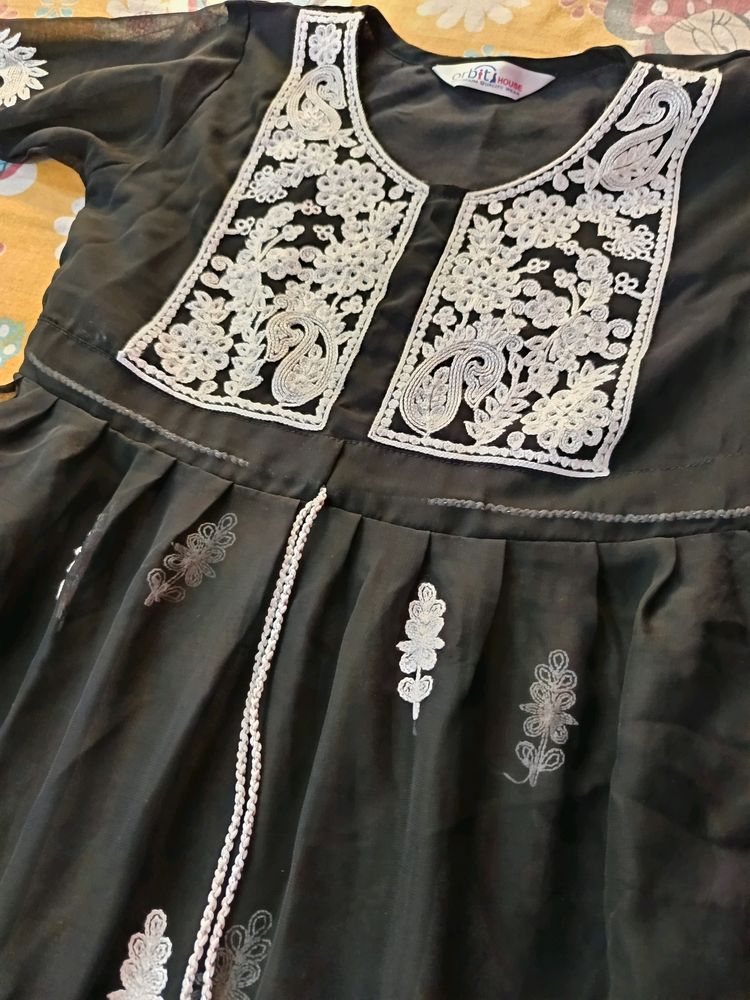 Chikankari Kurti