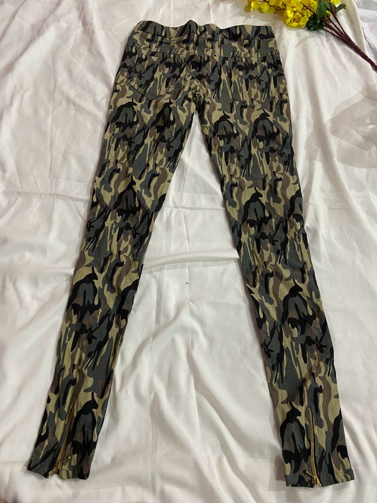 Camouflage Jegging