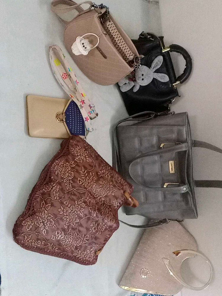 🥳🥳 Sale Of Bags 🥳🥳