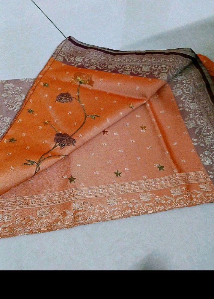 Beautiful Pattu Saree With Blouse