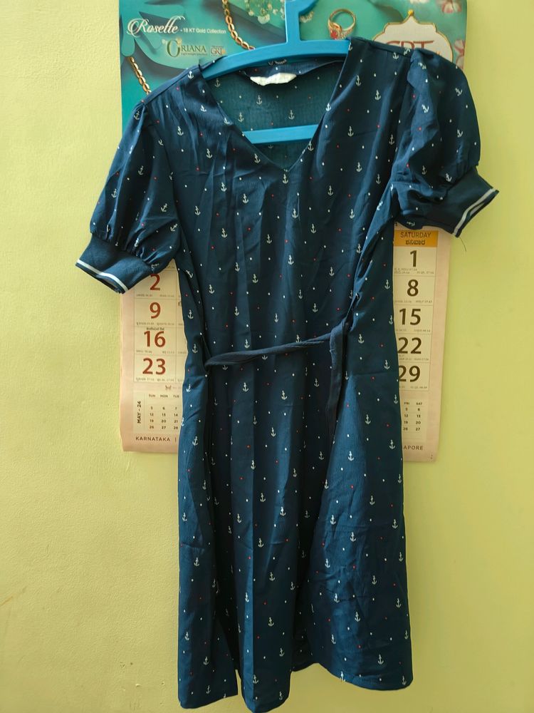 BLUE SINGLE PIECE DRESS