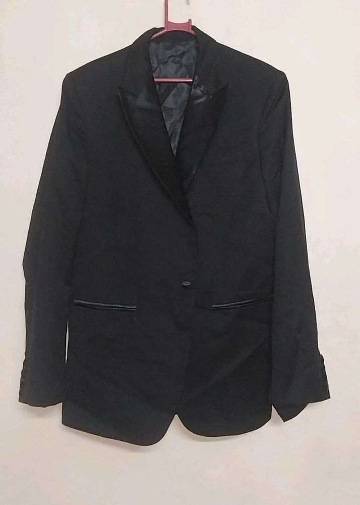 Wedding Wear Coat In Excellent Condition Like New