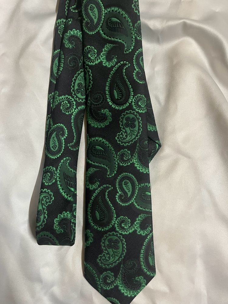 Green Paisley Necktie