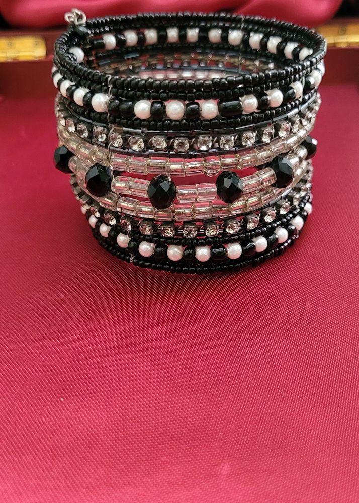 Bracelet.. Joined Set