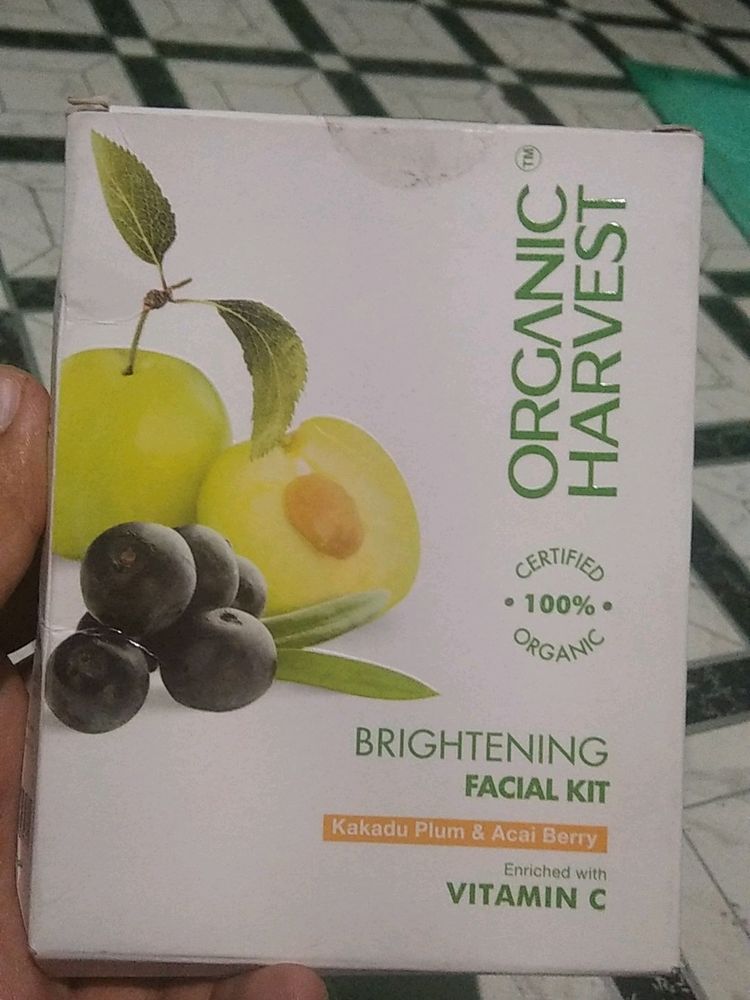 Brightening Facial Kit