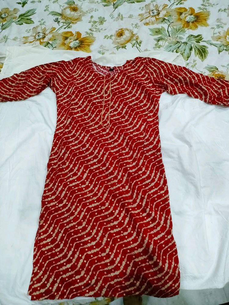 Red Kurta