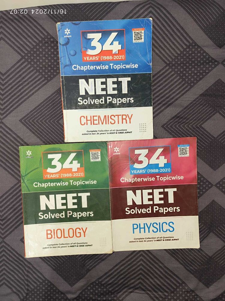 Neet Pyq Book With Solved Questions