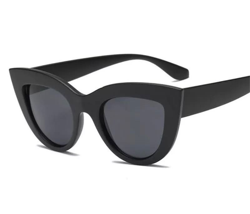 Cat eye Sunglasses black