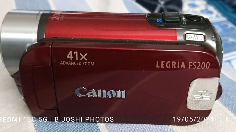 No Battery, Canon Legria Camcorder