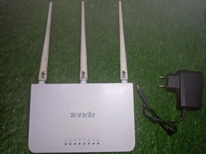 Tenda WiFi Router