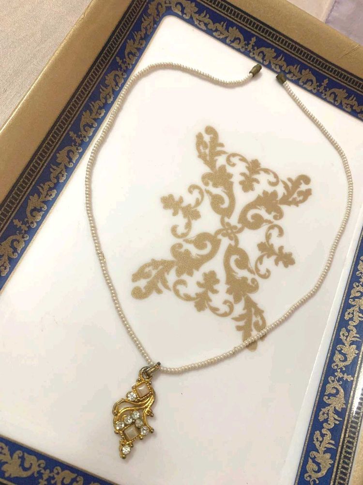 Pendant With Chain