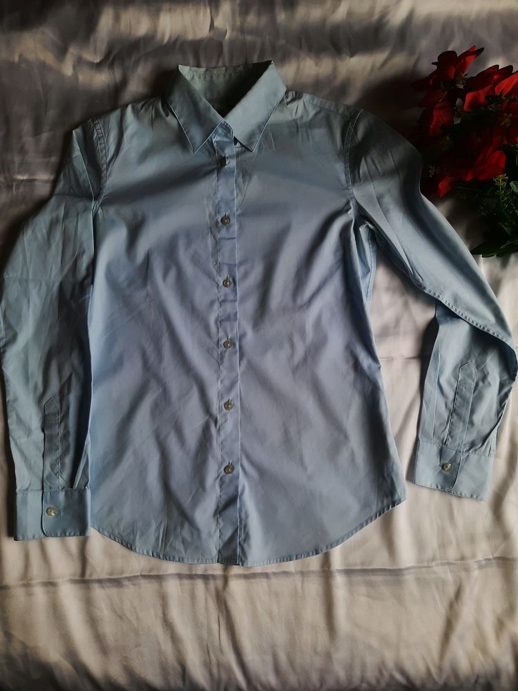 Uniqlo Women Shirt Sky Blue