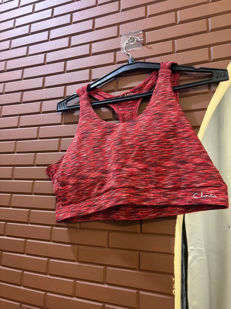 Clovia Sports Bra