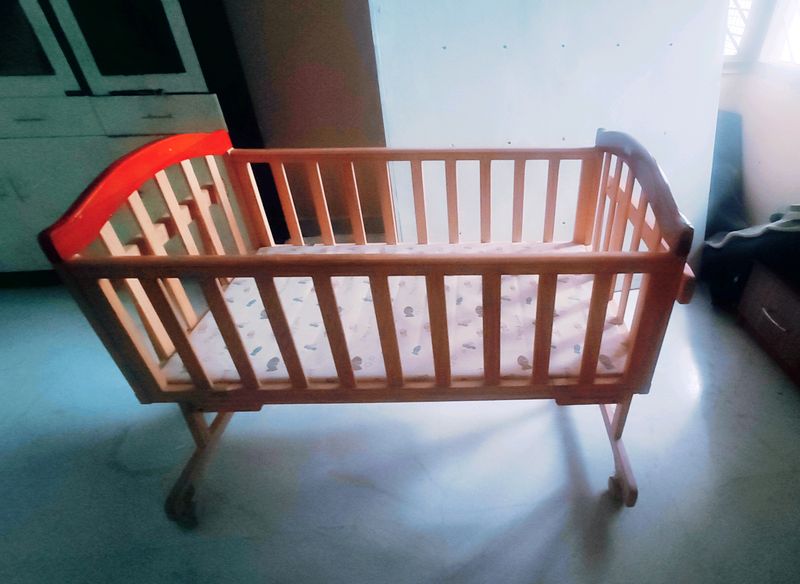 Deal! Cradle For Baby - Rocking And With Wheel