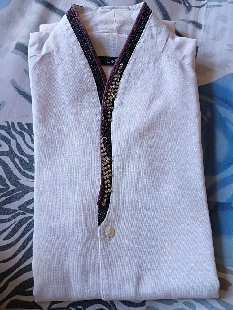 WHITE MEN KURTA