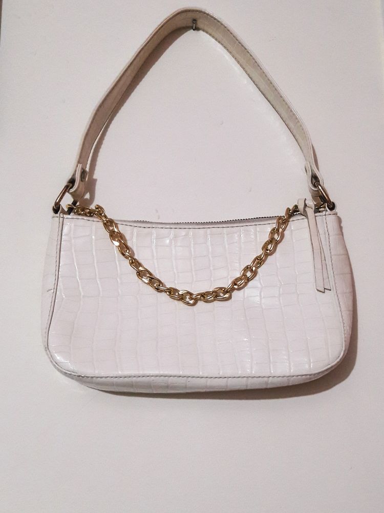 Chain Baguette Shoulder Bag