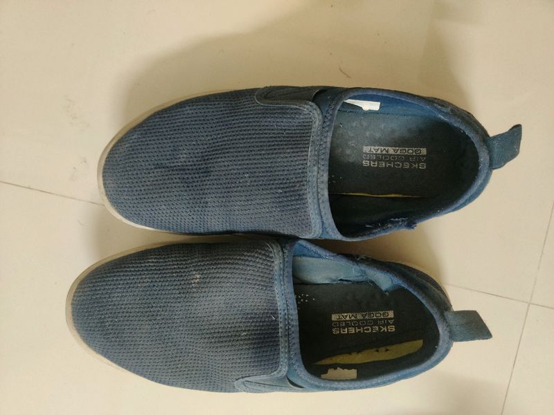 Sketchers Shoes