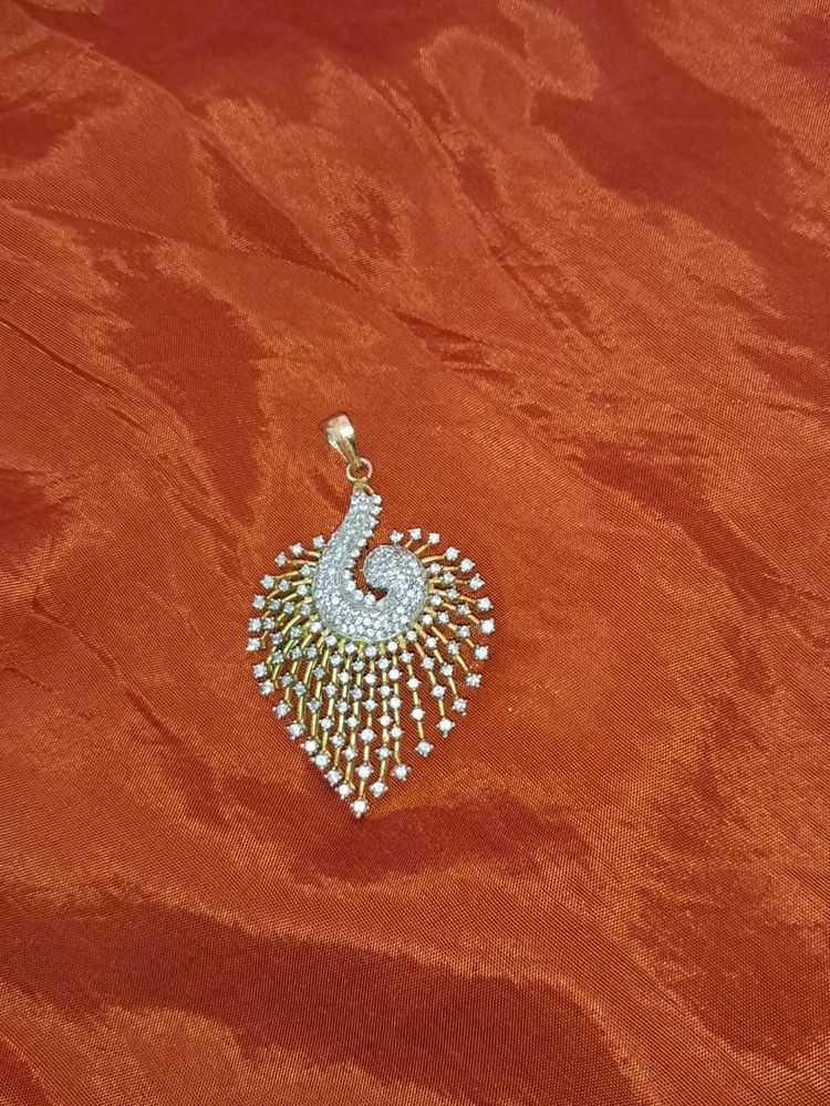 CZ 🦚 Peacock Feather Shape Pendent