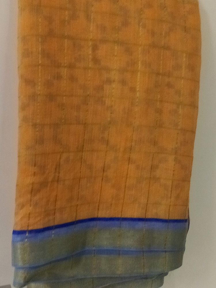 Peach Colour Cotton Checked Saree With Blue Border