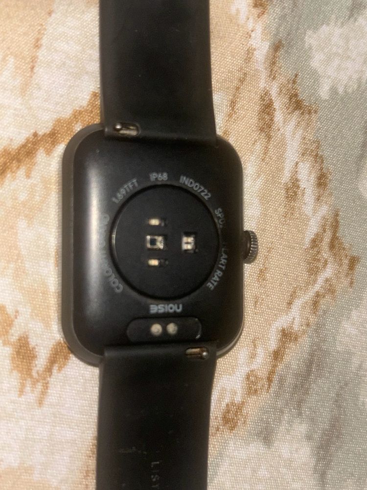 Noise Smart Watch In Good Condition