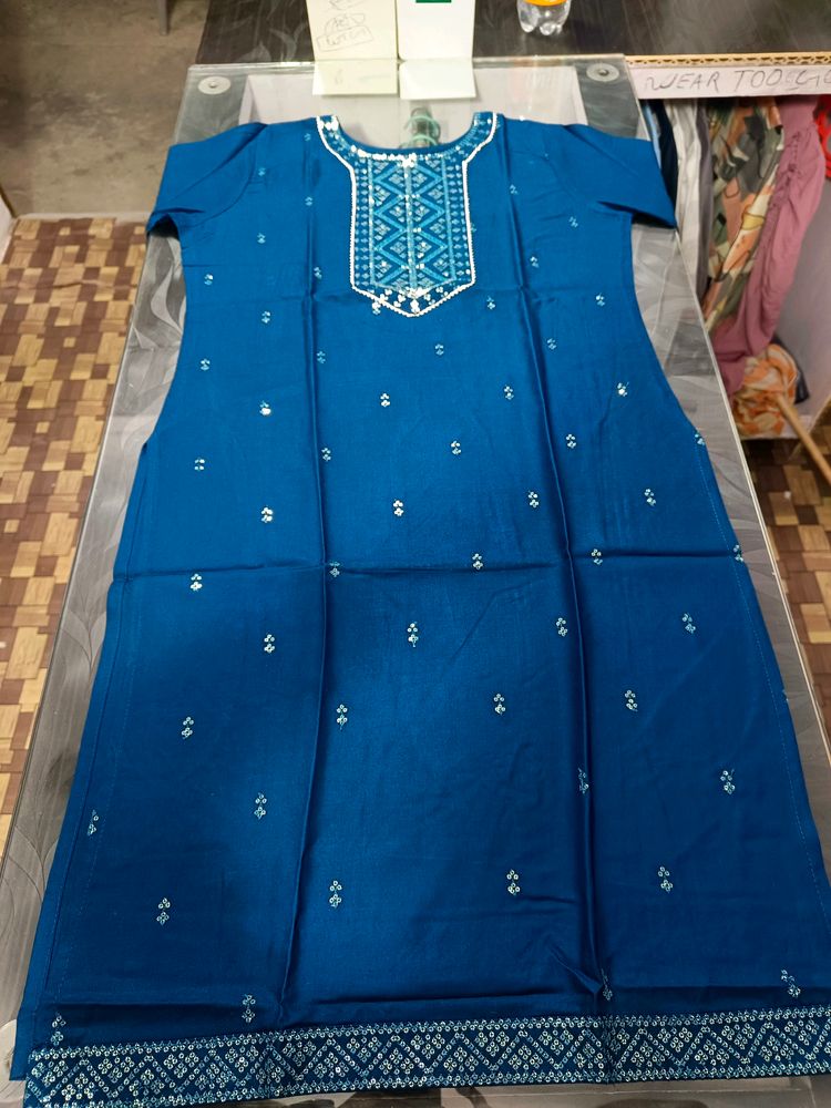 LADIES PARTY WEAR KURTI WITH AMBRODERY