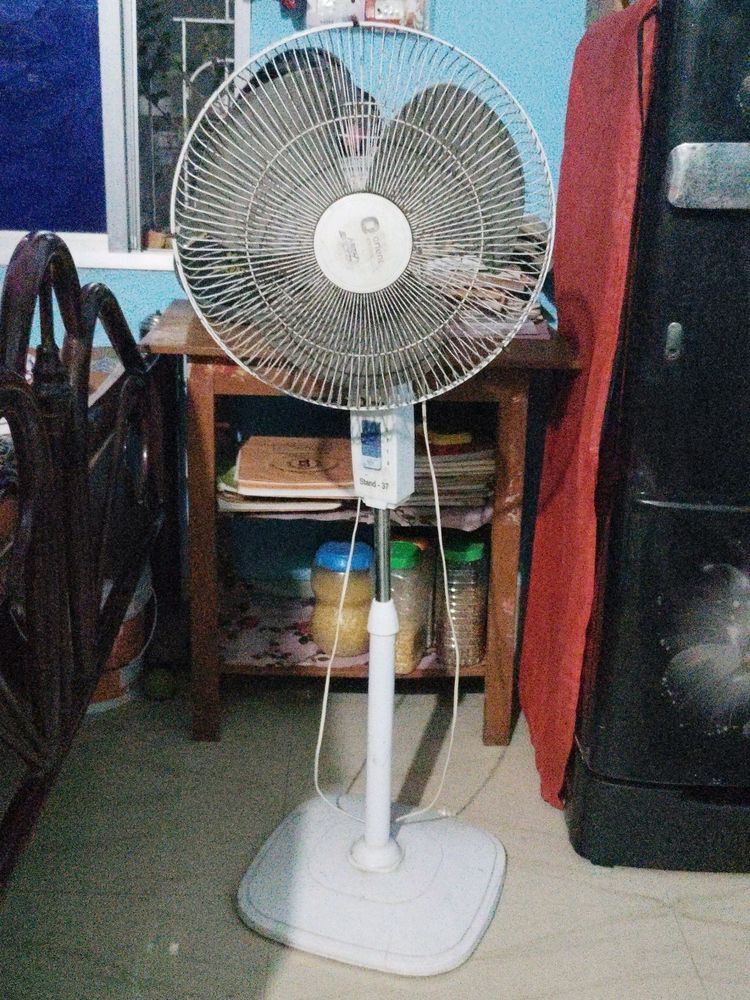 Table Fan