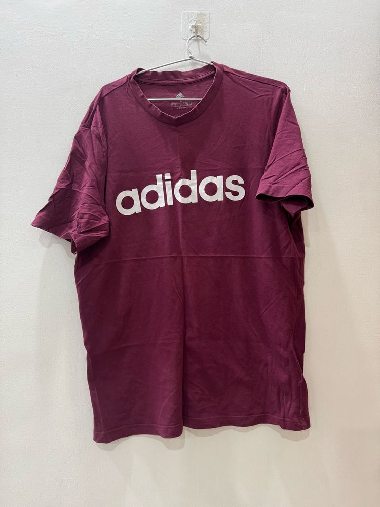 Adidas T-shirt