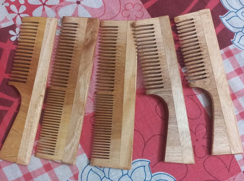 Neem Wooden Combs(5)