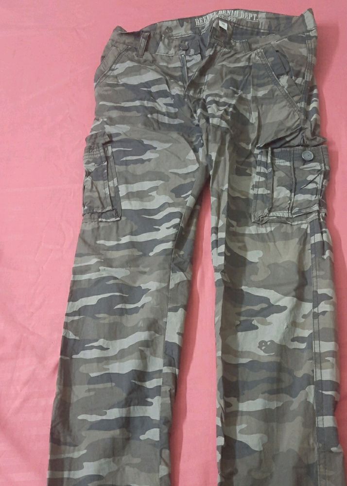 Army Print Pant Send Your Offer