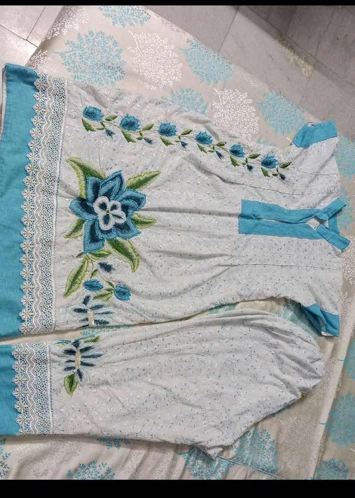 Beutiful Chikankari Heavy Work Suit For 8-10 Years