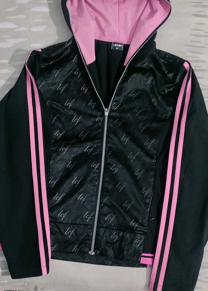 Jacket For Different Wear