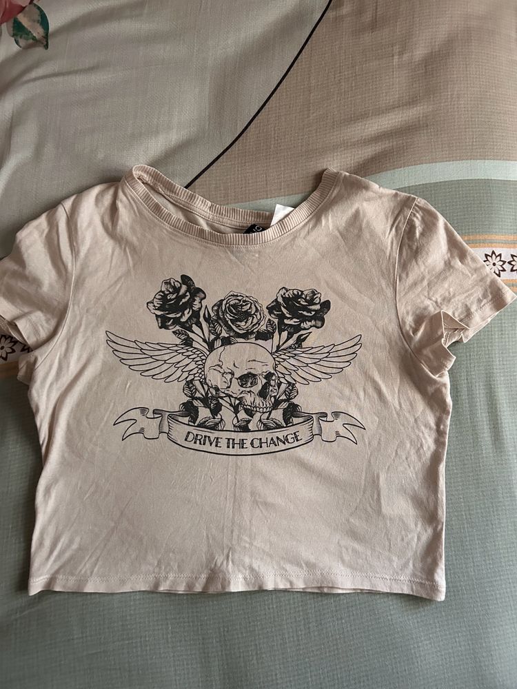 H&M Beige Printed Crop Tee