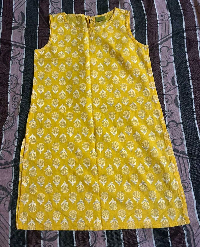 Girls Short Kurti