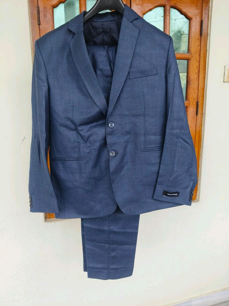 Men Branded Party Wear two Piece Suit