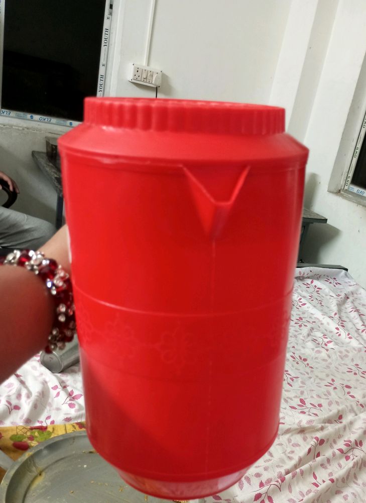 Beautiful 😍3 litres Red Colour Large Mug In ₹115