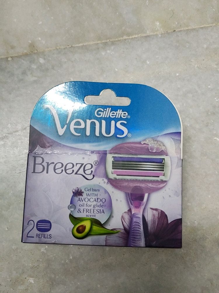 New Gillette Venus Breeze Refill 1 Piece