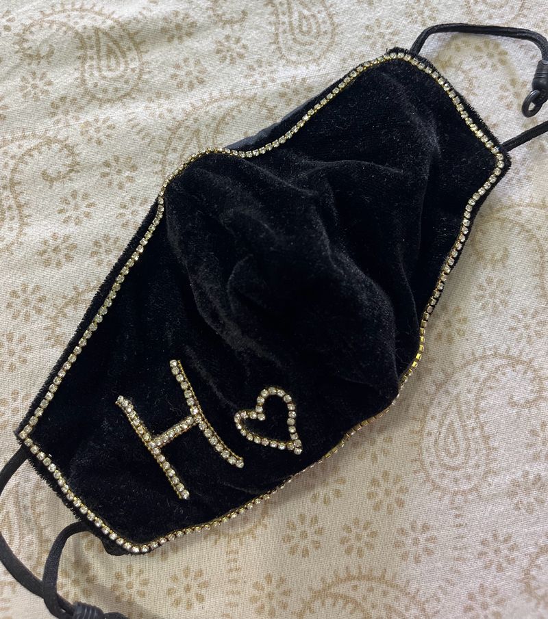 Black Velvet Mask With ‘H’ Initial 🖤