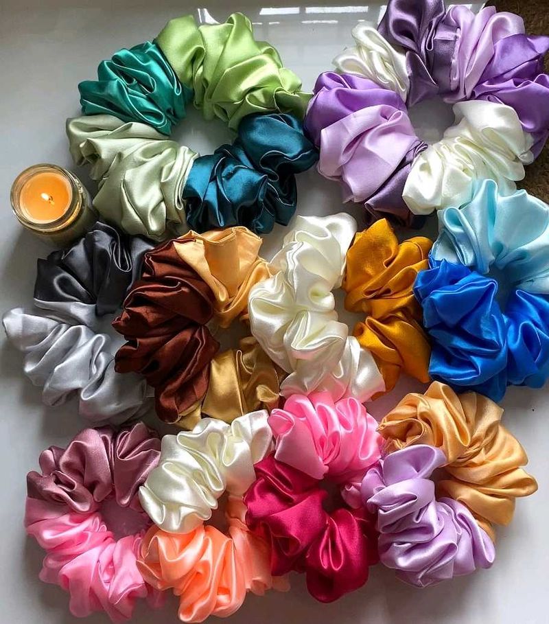 10 New Trending Scrunchies